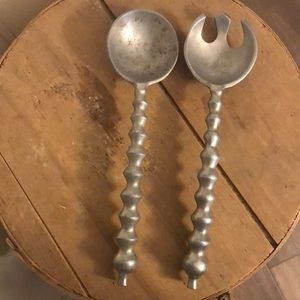 Unique salad serving utensils